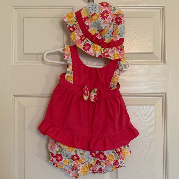 Spring outfit ready! - Picture 3 of 5